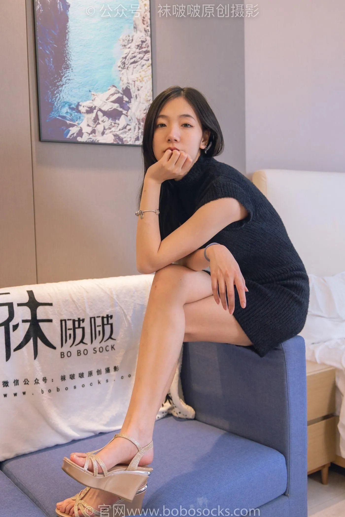 [BoBoSocks袜啵啵]NO.194 小甜豆-高跟长靴、凉鞋、黑丝、裸足 [140P]插图2